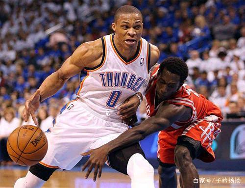 被东契奇吐槽太滑！队记：湖人今天将不会使用NBA杯专用地板