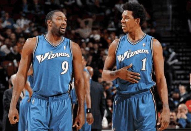 又一纪录！詹姆斯成为NBA首位41岁后砍30+得分球员